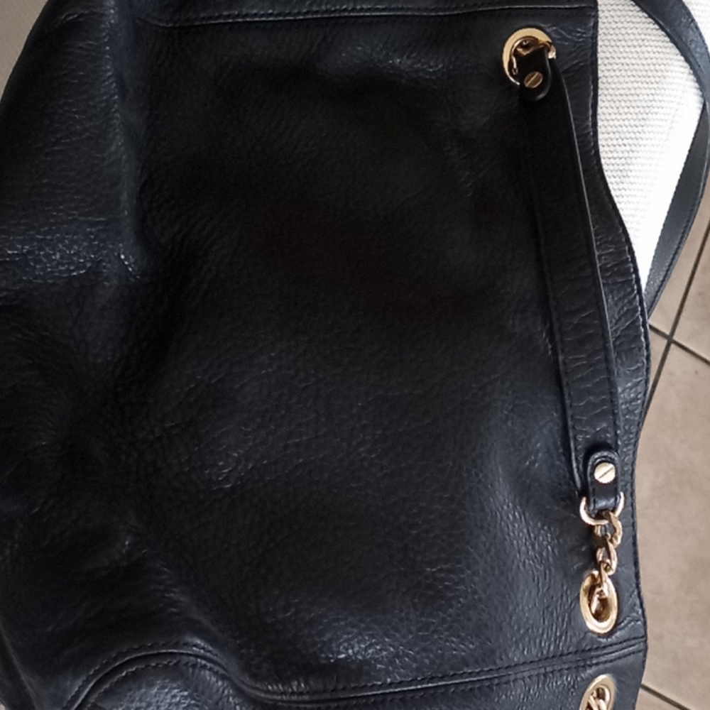 Michael Kors bkack hobo handbag - Picture 4 of 4